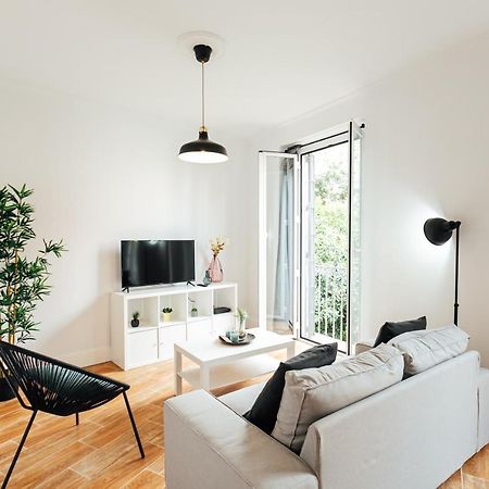 Alohamundi Peral Apartment Seville Ngoại thất bức ảnh