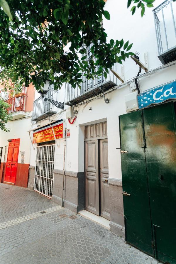 Alohamundi Peral Apartment Seville Ngoại thất bức ảnh