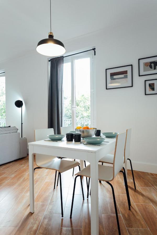 Alohamundi Peral Apartment Seville Ngoại thất bức ảnh